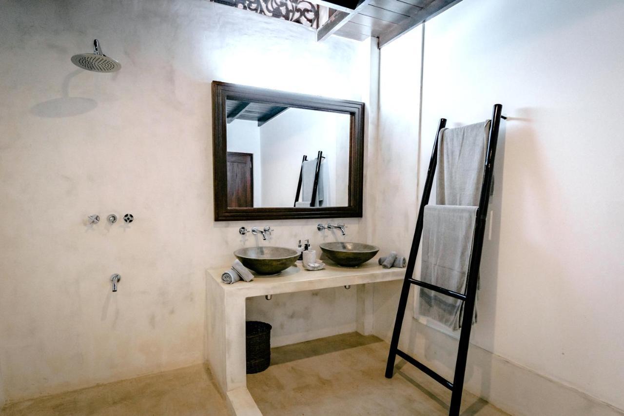 Saltasia Boutique Beach Villa Mirissa Εξωτερικό φωτογραφία